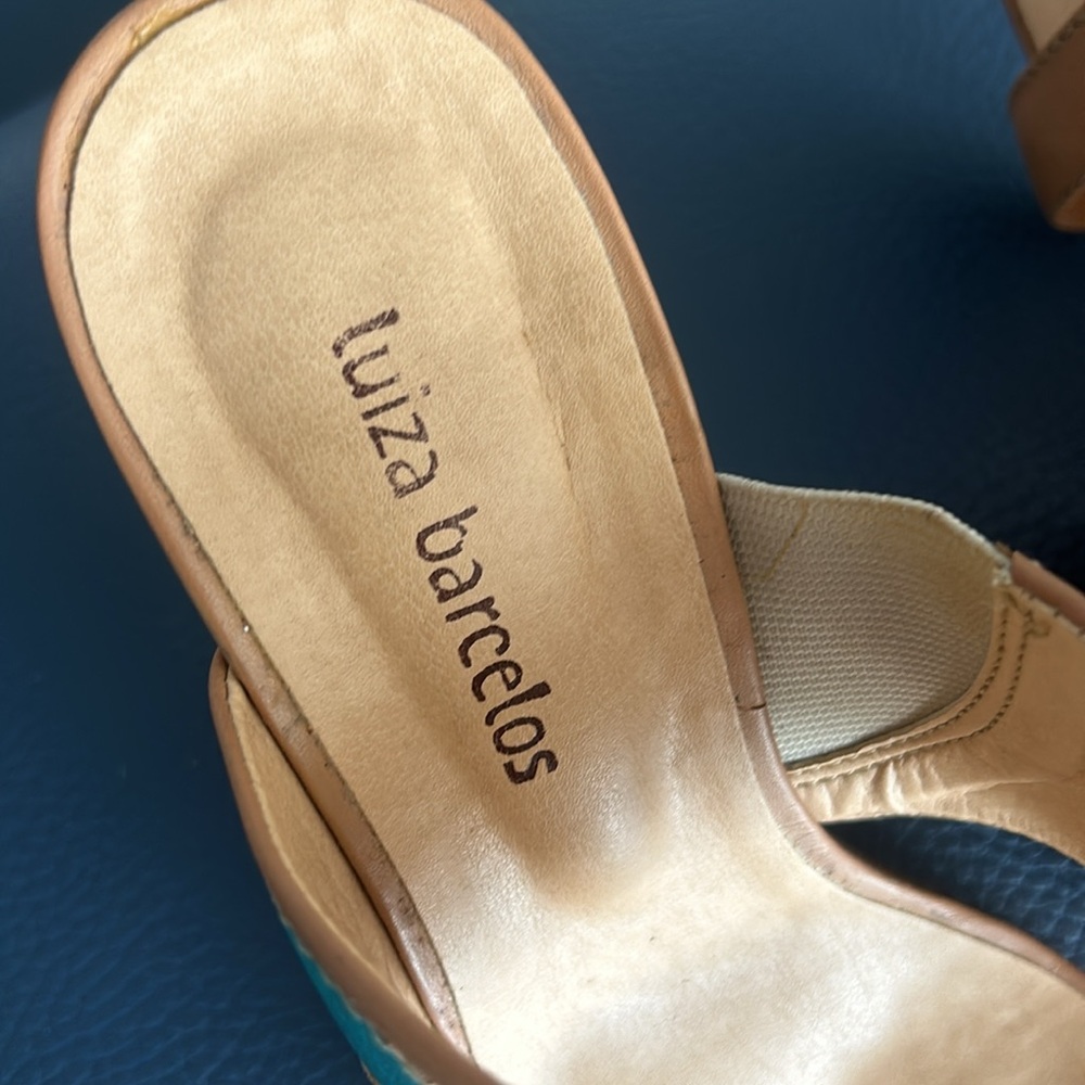 Beautiful, Comfortable Sandals. Very Good Conditi… - image 5